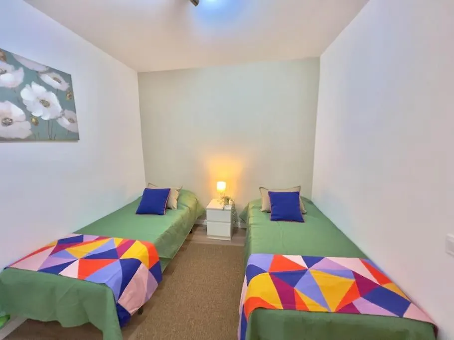 Comodo Apartamento En Badalona Spain